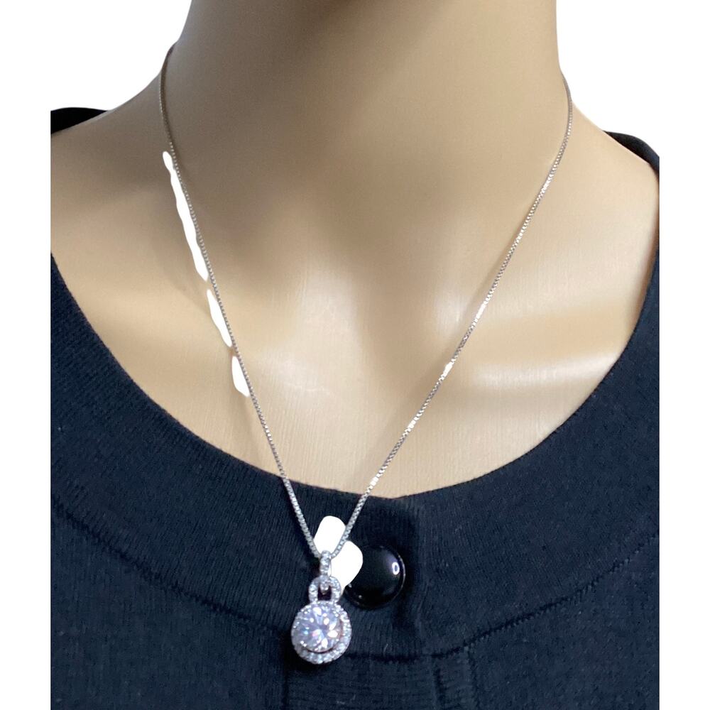 925 Italian Sterling Silver Halo Pendant Necklace Cubic Zirconia center stone
